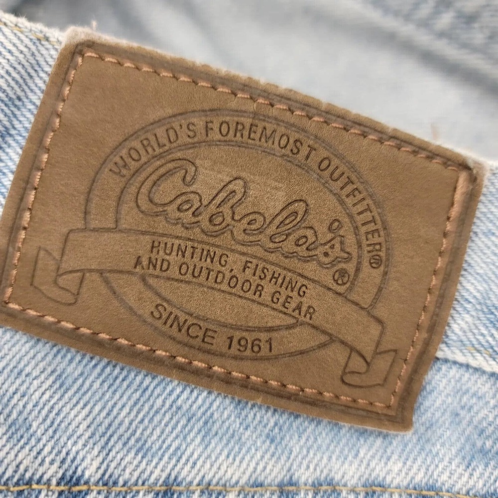Cabelas Jeans Mens 40x32 Blue Denim Light Wash Straight Outdoors Hunting Hiking - Picture 9 of 15